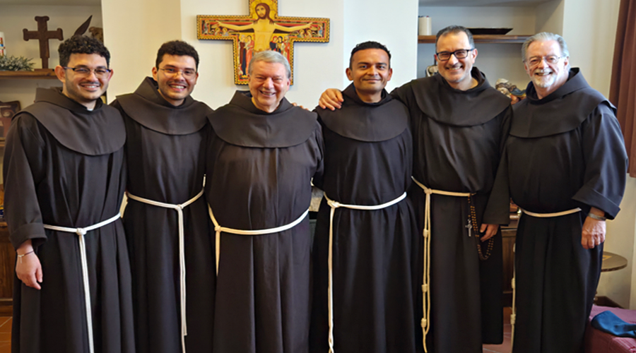 The incoming Provincial Minister, Fr. Patrick, OFM is pictured on the far right with the outgoing Provincial Minister, Fr. Robert, OFM (third from left) and novices in Assisi, April 2025